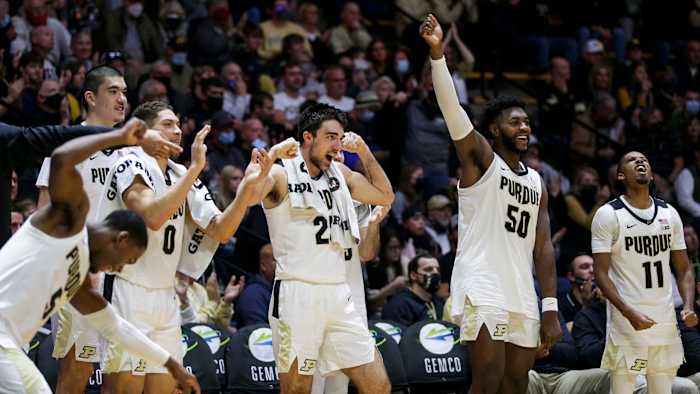 Purdue men's basketball celebrates vs Omaha